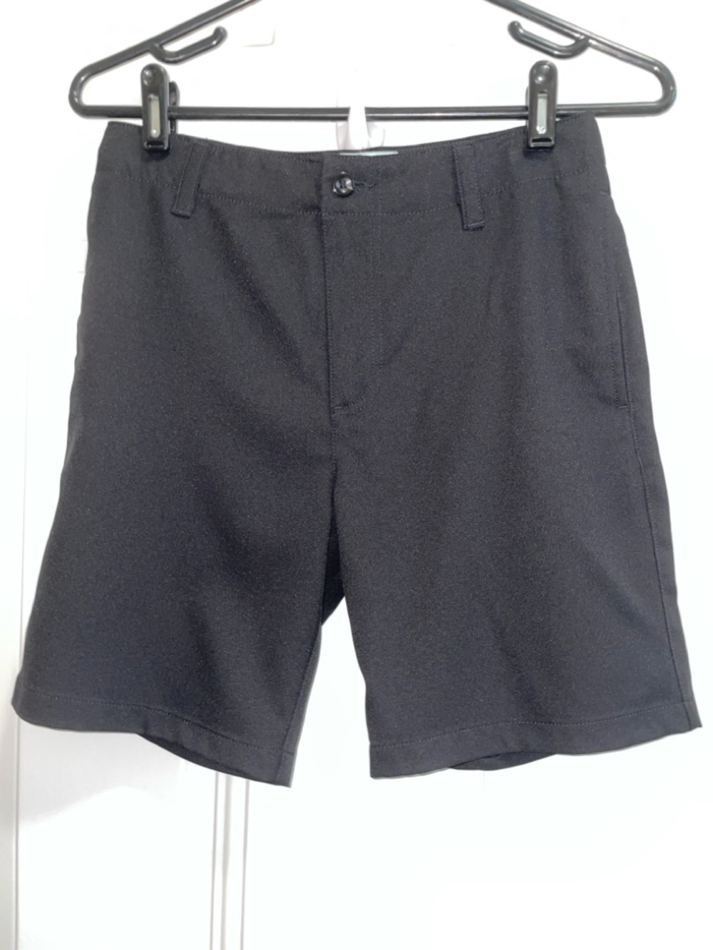 Class Club Modern Fit Boy’s Flat-Front Navy Performance Golf Shorts